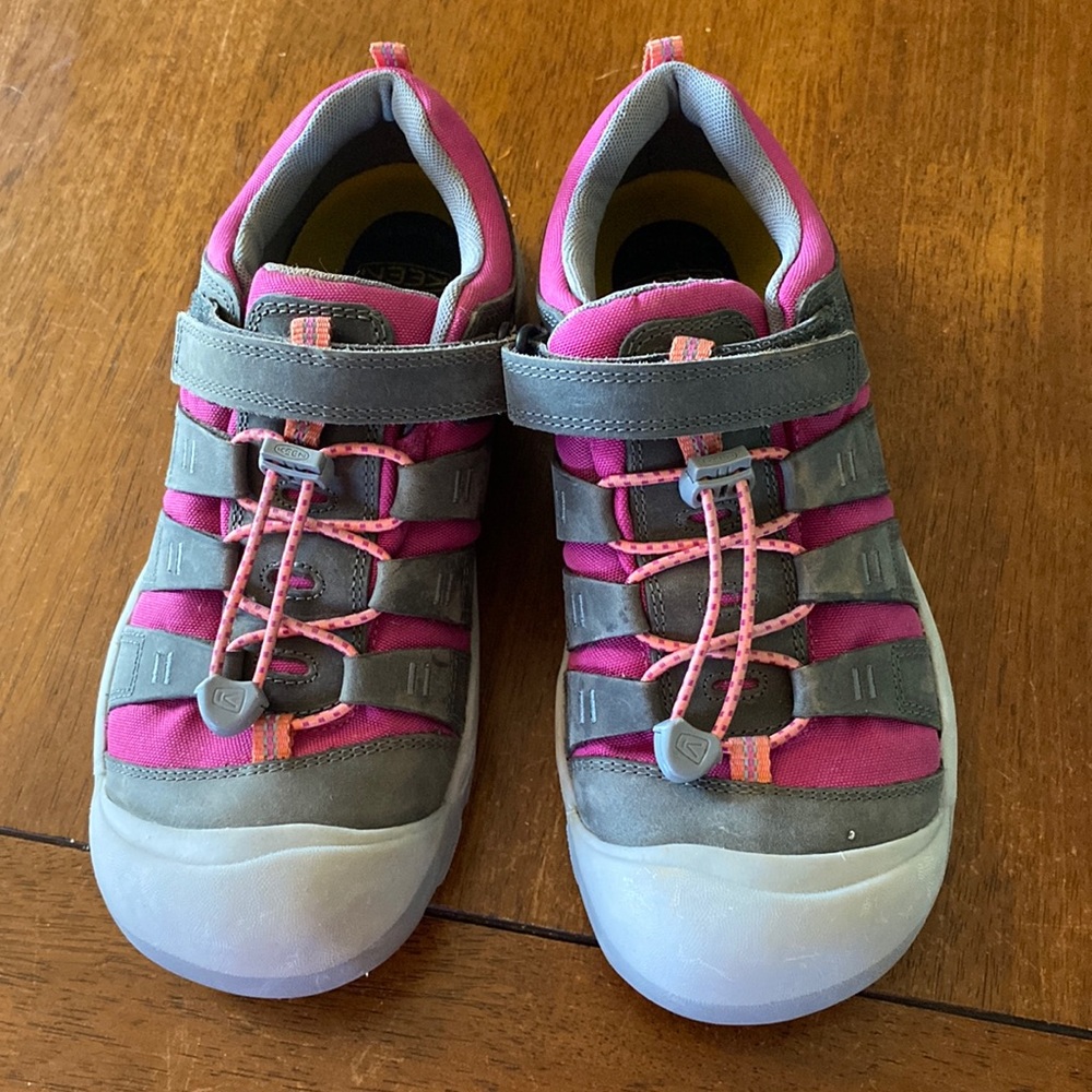Keen hiking shoes